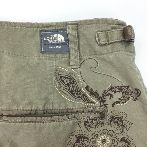 The North Face Shorts, women’s Size 10, Khaki - Picture 1 of 8